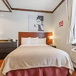 Lic Hotel